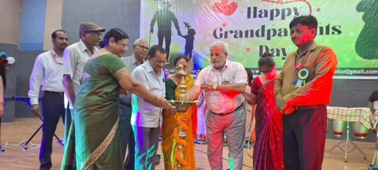 ग्रैंडपेरेंट्स दिवस : स्नेह, कृतज्ञता और सम्मान का उत्सव : प्रिंसपल डी पी एस