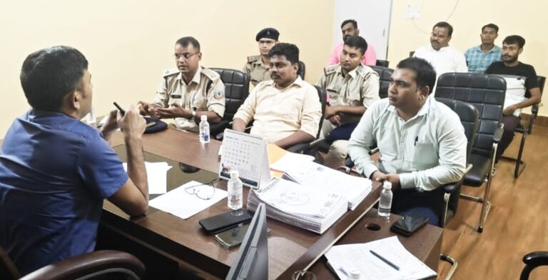 सुचारु परिवहन और ऑटो-टोटो परिचारण पर हुआ गहन विचार, दिए गए कई निर्देश।