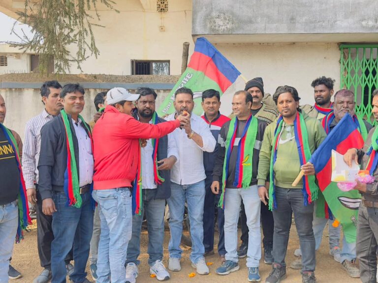 जिला आजसू को मिला नया नेतृत्व , इतिहास के पन्नों में पार्टी ने झाँका।