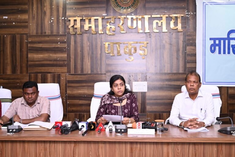 जनगणना पर उपायुक्त ने की प्रेसवार्ता, दी विस्तृत जानकारी। जारी की प्रेस विज्ञप्ति।