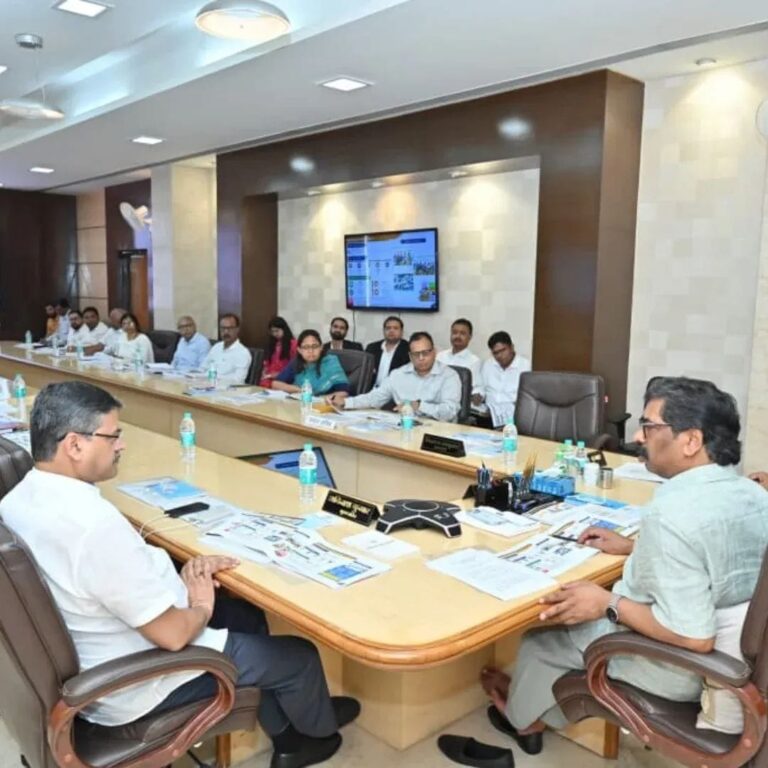माननीय मुख्यमंत्री श्री हेमंत सोरेन जी ने उच्च एवं तकनीकी शिक्षा विभाग की समीक्षा बैठक की